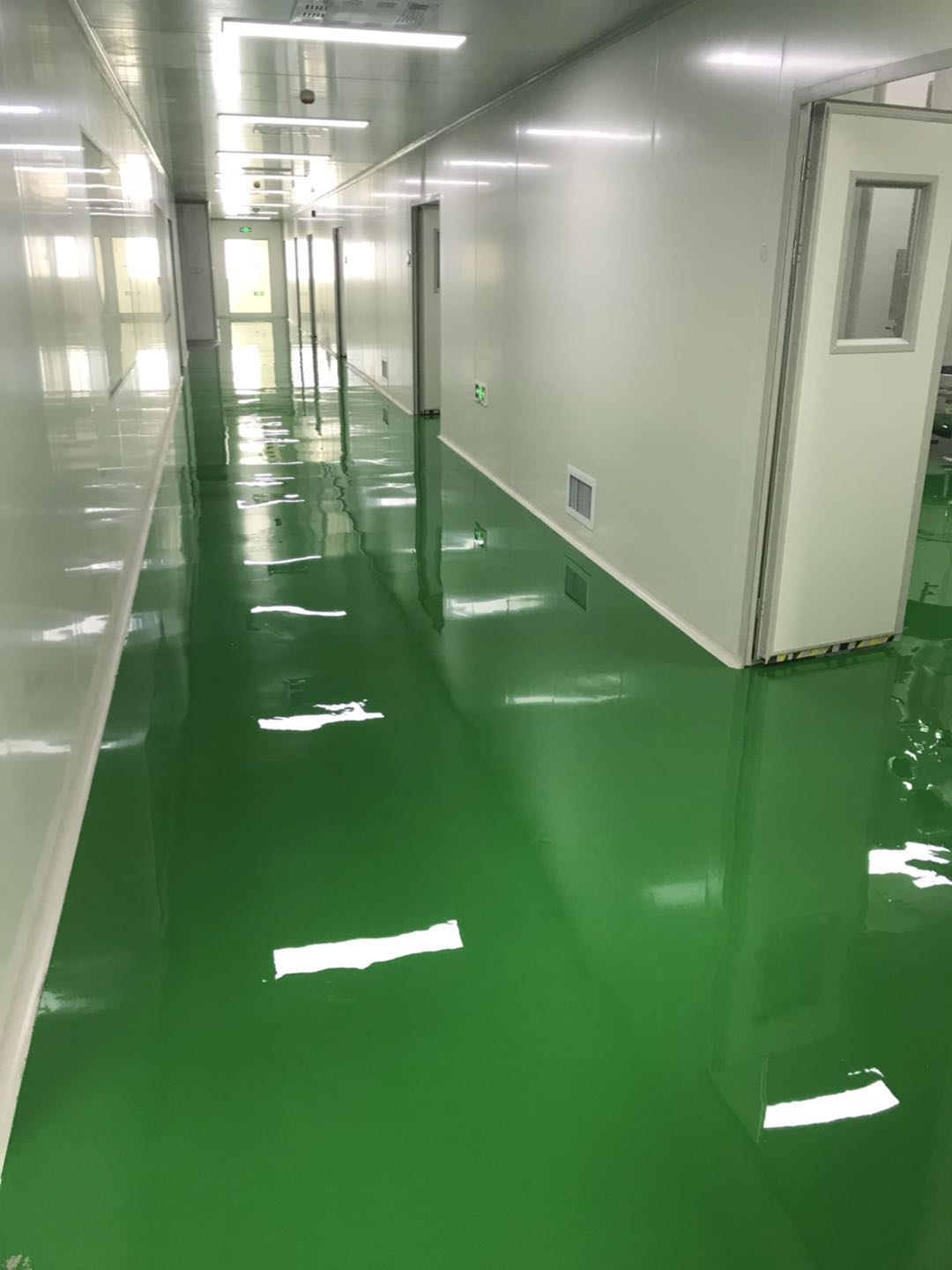 ����ƽ��ƺ